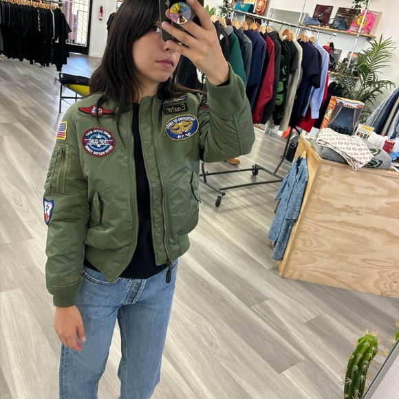 Alpha Industries jacket - Picture 5 of 11